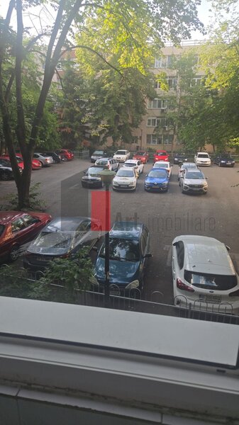 Titan, urgent, apartament 4 camere